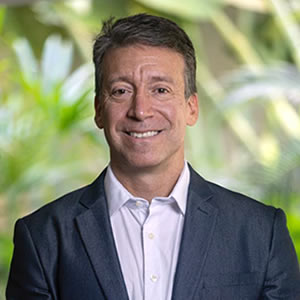 Dr. Paulo Prates