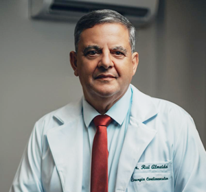 Dr. Rui M. S. Almeida